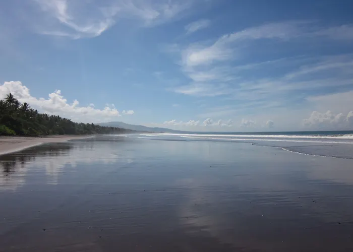 Kelapa Retreat And 5*