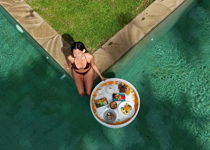 Kelapa Retreat And 5*