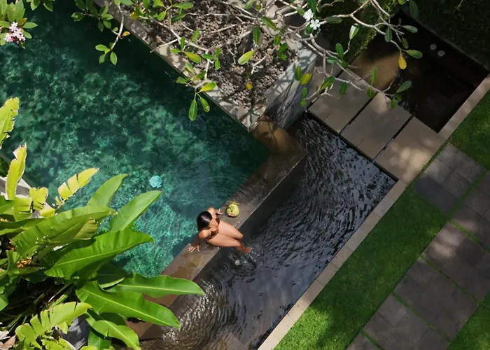 Kelapa Retreat And 5*